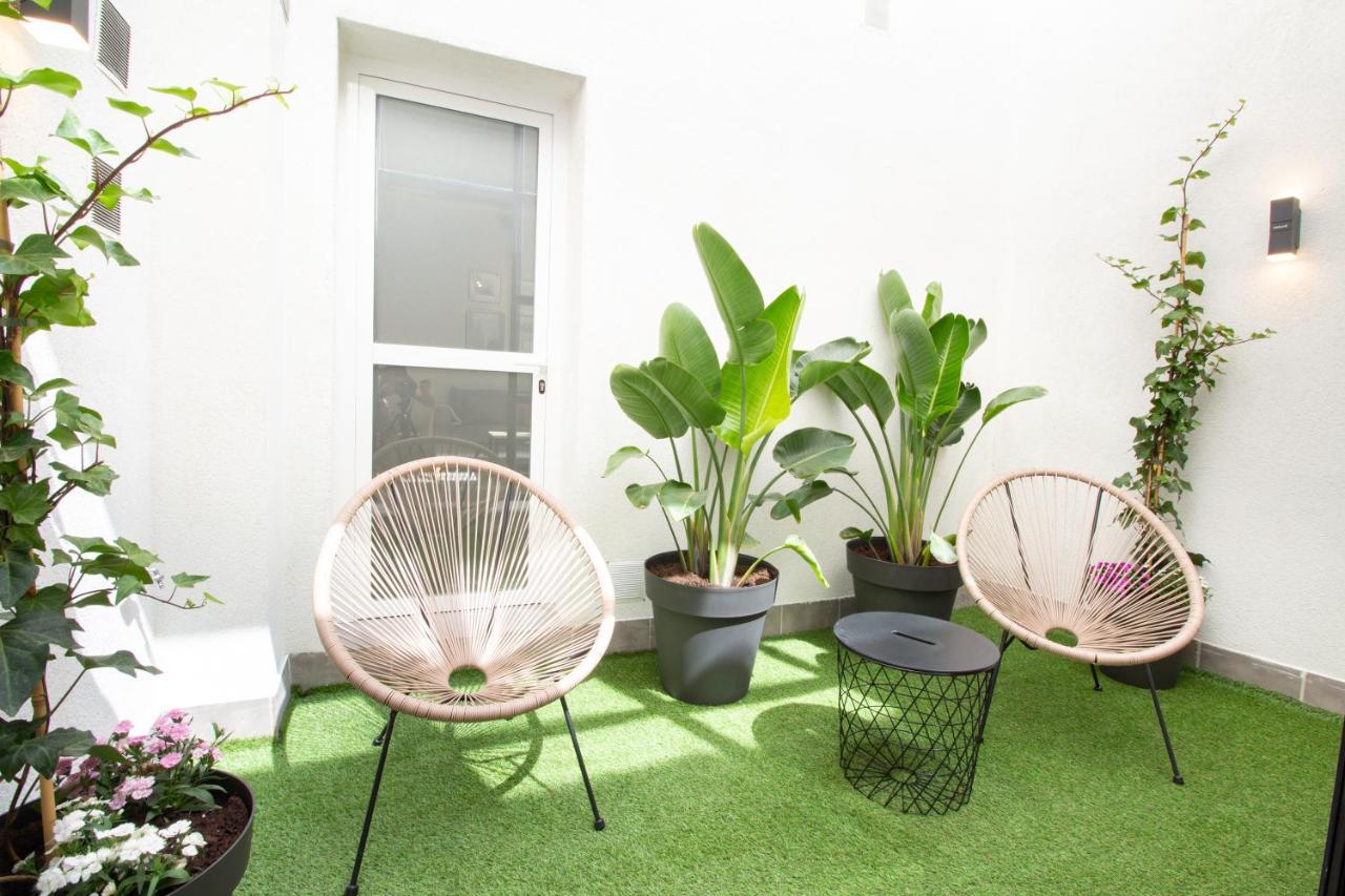 Huelin Suites Malaga Exterior photo