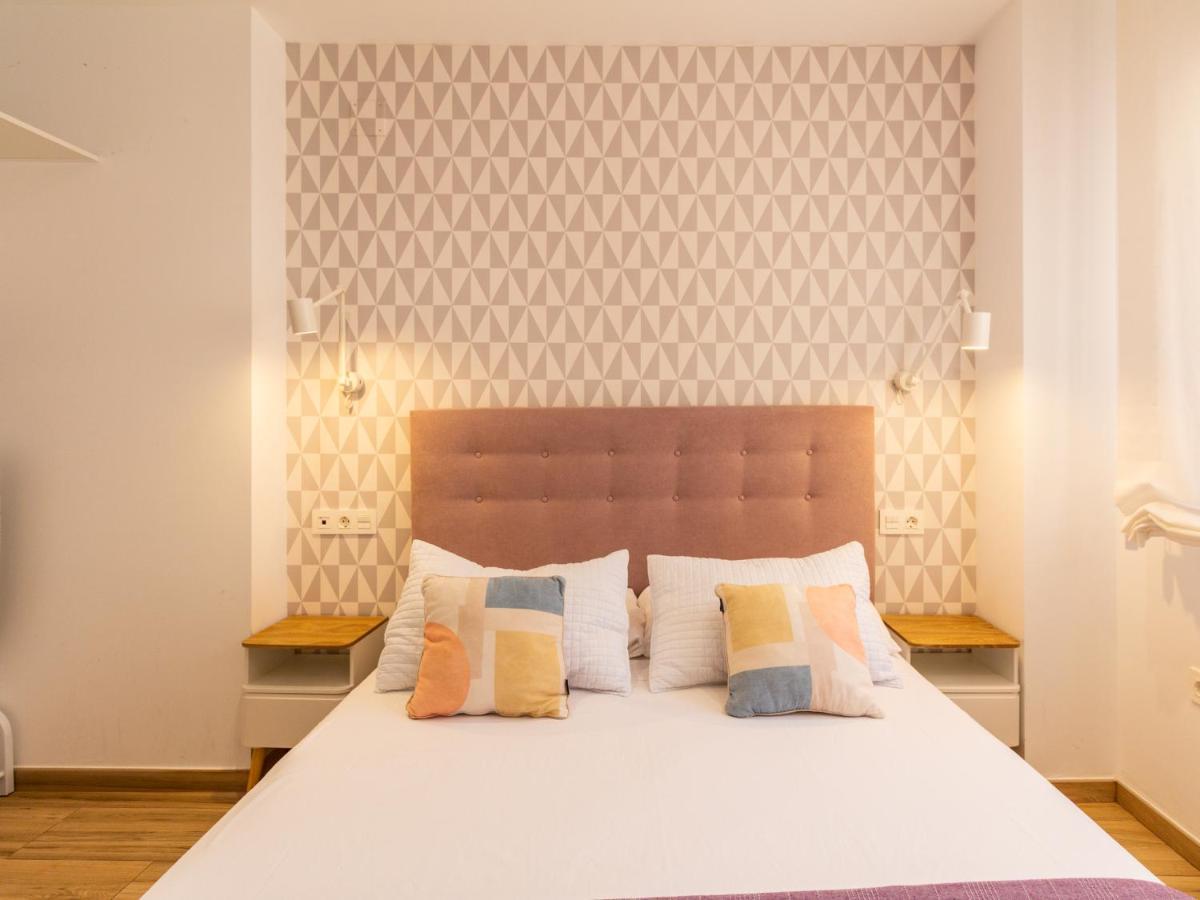 Huelin Suites Malaga Exterior photo